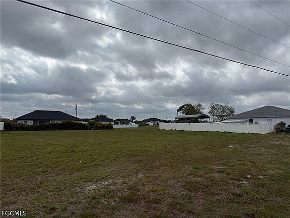 3rd image of 2515 Nelson Rd N