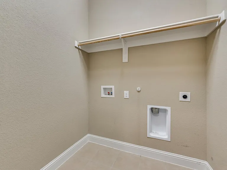 349 Strait Ln — Photo 18