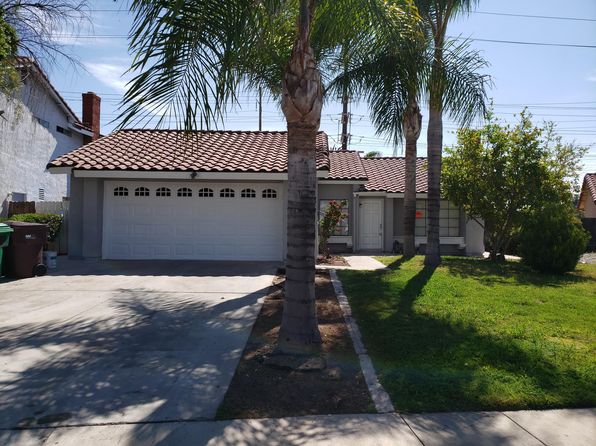 25487 El Greco Dr