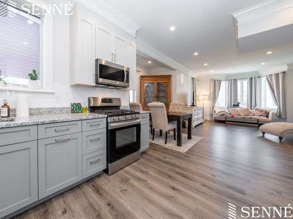 15 Hennery Way #15