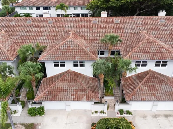 903 Pinellas Bayway S APT 305, Tierra Verde, FL 33715