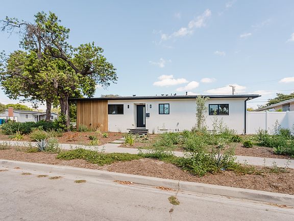 4th image of 6021 E Oakbrook St