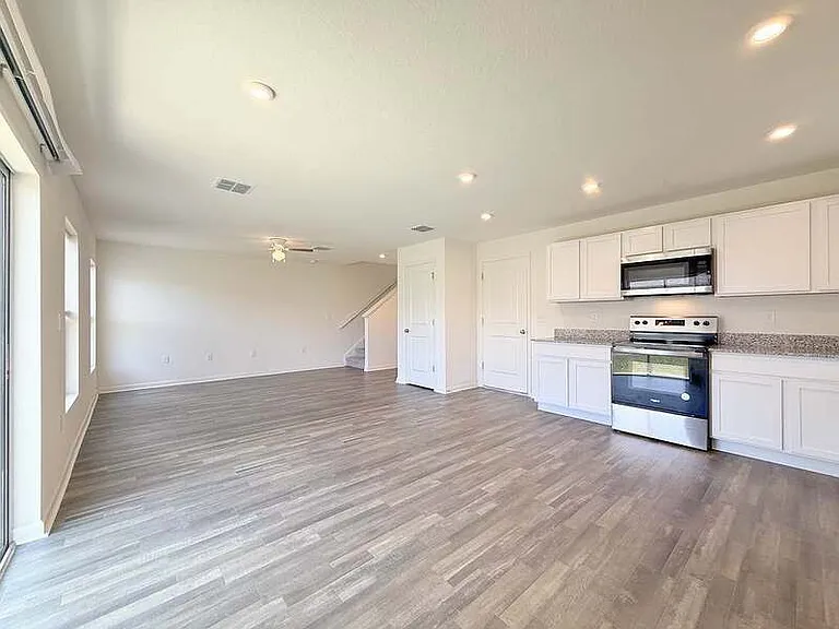 2068 Kentucky Rd — Photo 14