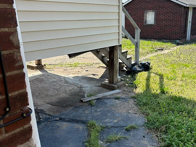4890 Margaretta Ave — Photo 43