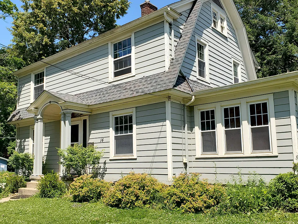 14 N Grove St