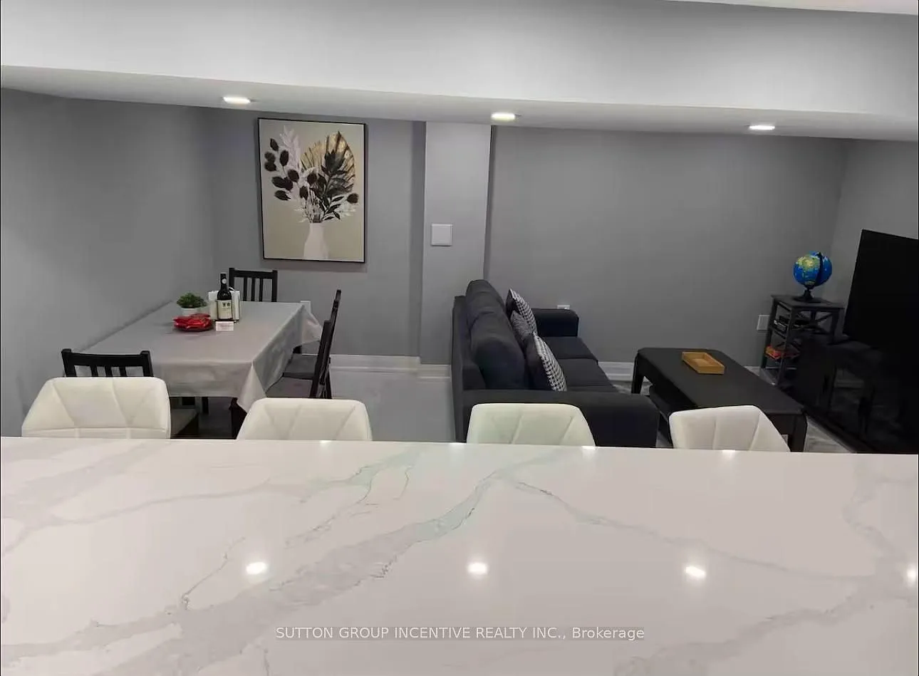 2 bed, $2,600 — Photo 2
