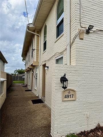 1st image of 4917 Yale St #A
