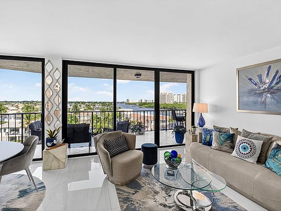 3rd image of 899 Jeffery Street #710