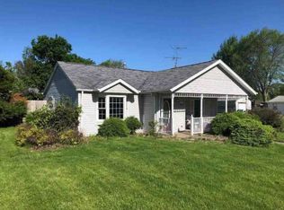 1218 14th St, Silvis, IL 61282