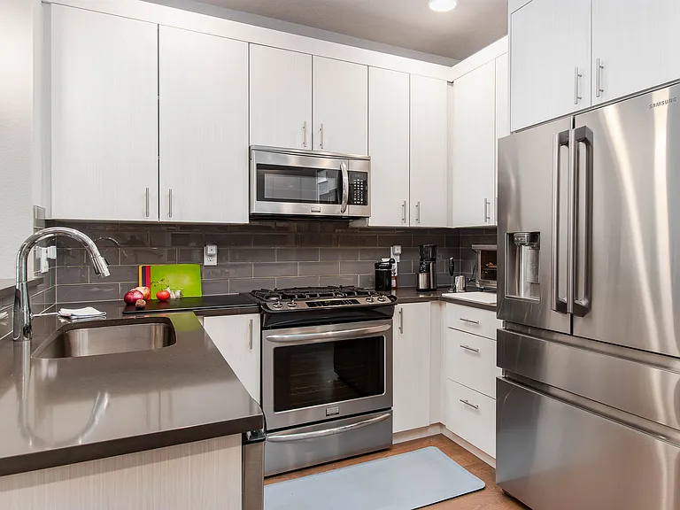 6171 SW 18th Dr #7 — Photo 8