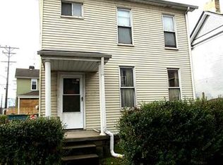 2 Walnut St, Natrona Heights, PA 15065