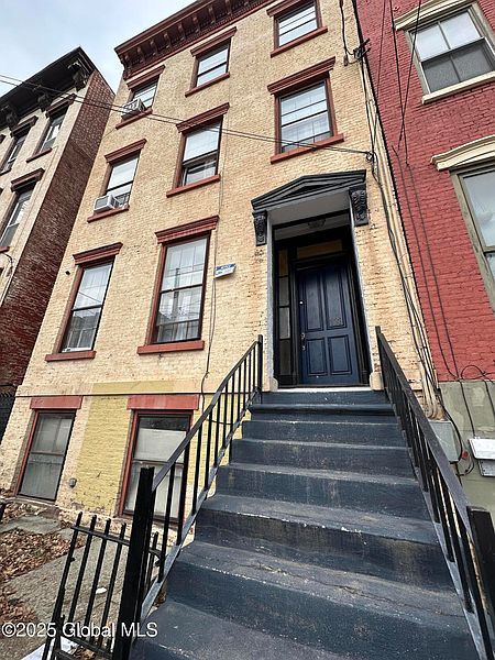 2nd image of 111 Grand Street