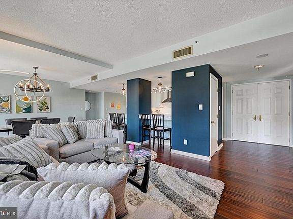 2nd image of 250 President St Unit 306