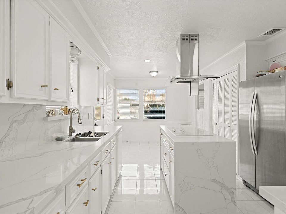 1st image of 6822 Marisol Dr