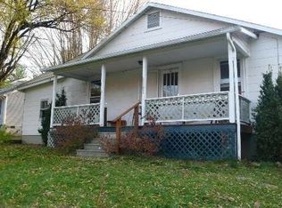 1100 B St, Waynesboro, VA 22980