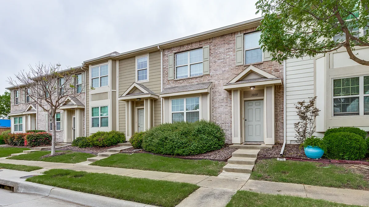 Building Photo - 3000 Peyton Brook Dr