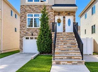 440 Eltingville Blvd, Staten Island, NY 10312