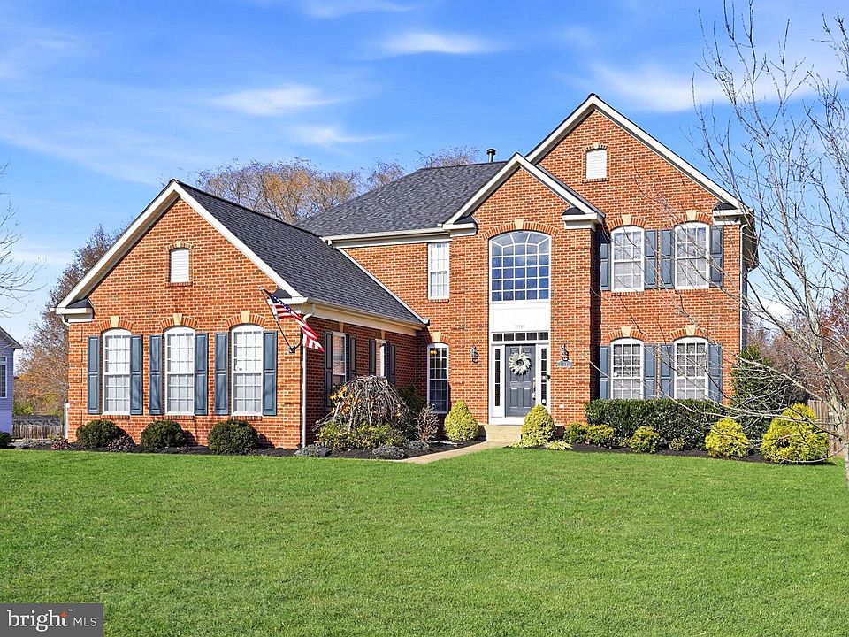 1st image of 11381 Falling Creek Dr