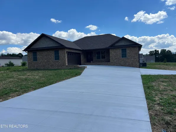 277 Hinch Mountain View Rd, Crossville, TN 38555