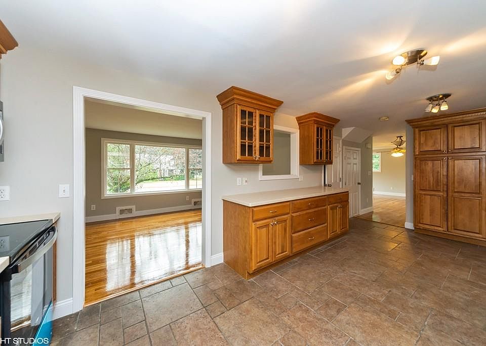 170 Goodale St, West Boylston, MA 01583 Zillow