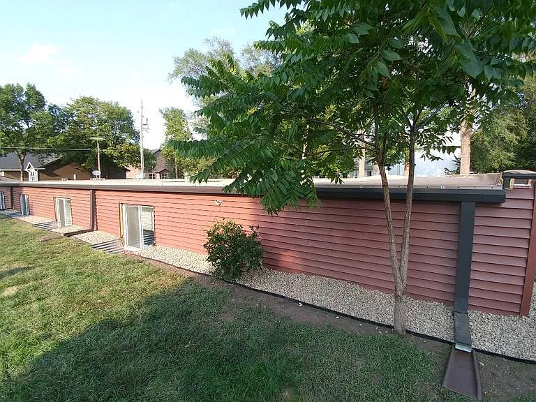 618 Main St #1 — Photo 1