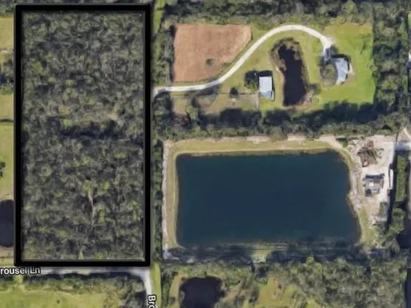 7321 Carousel Ln, Fort Myers, FL 33966