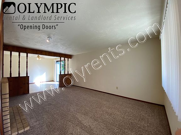 Living Room (1)_05122021