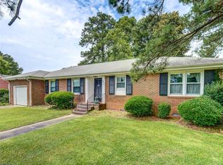 4820 Thornwood St, Portsmouth, VA 23703