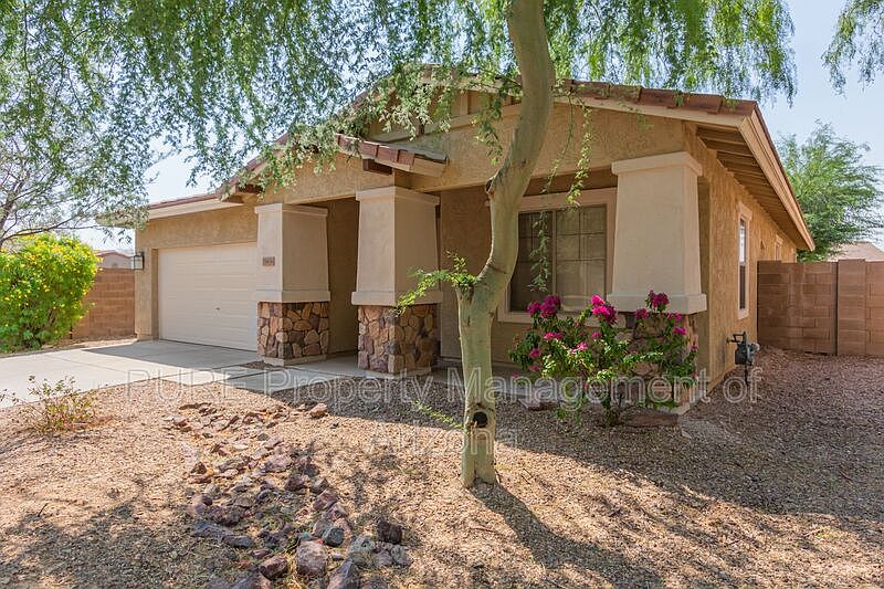 1st image of 29656 N 126th Dr