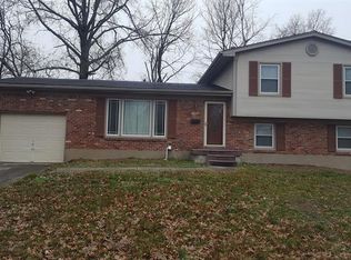 8009 Cavewood Ct, Louisville, KY 40291