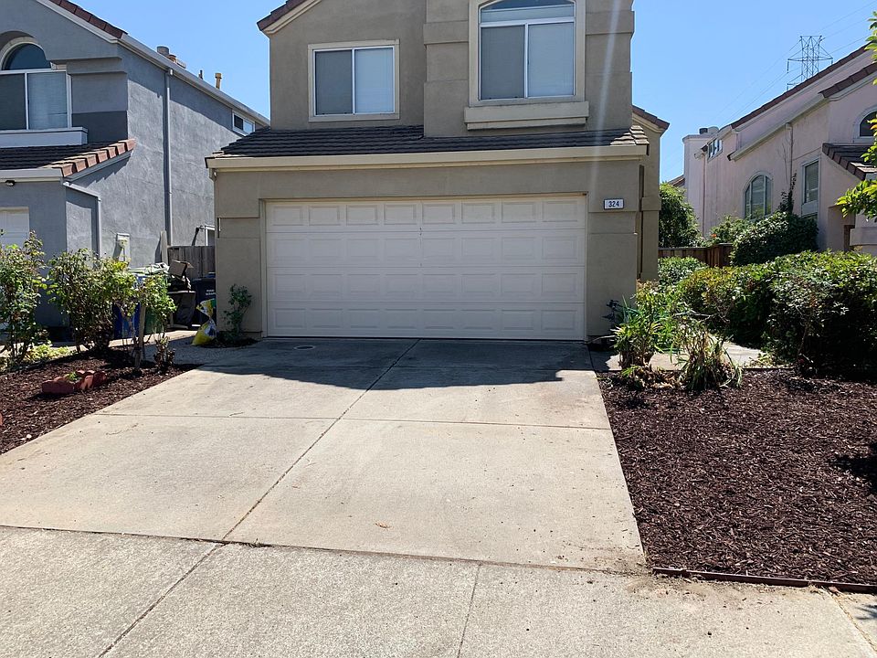 1st image of 324 Woodruff Way