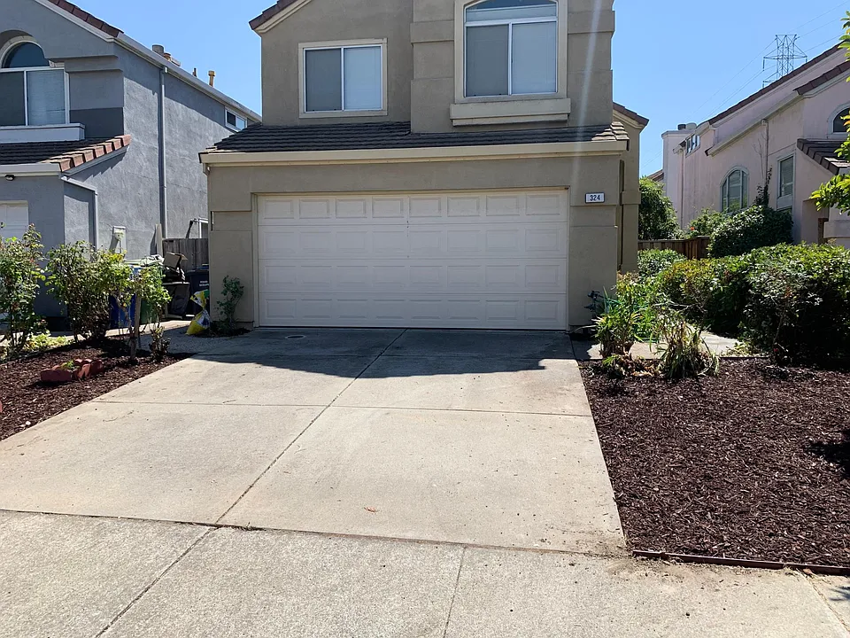 324 Woodruff Way