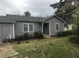 317 N Hamilton St, Hope, AR 71801