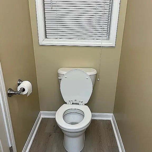 1/2 bath