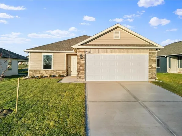 1618 Maci St, Belton, MO 64012