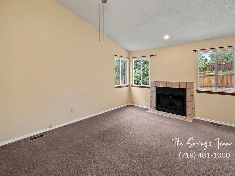 6460 Mohican Dr — Photo 12