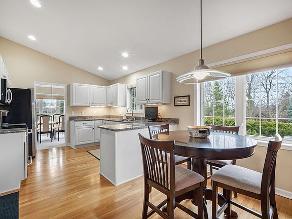 5th image of 7103 West Mequon Trail ROAD