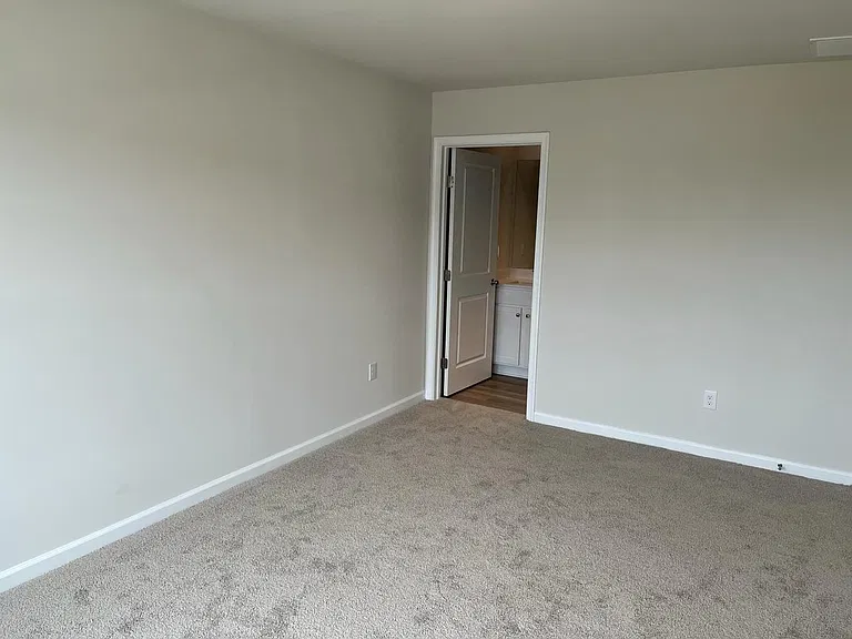 49 Elliot Ln — Photo 11