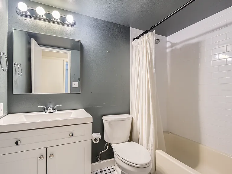 4400 S Quebec St #106-Y — Photo 8