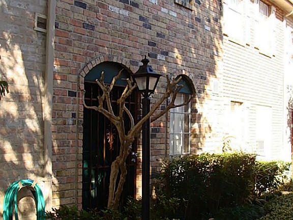 3rd image of 1715 Moritz Dr APT 12