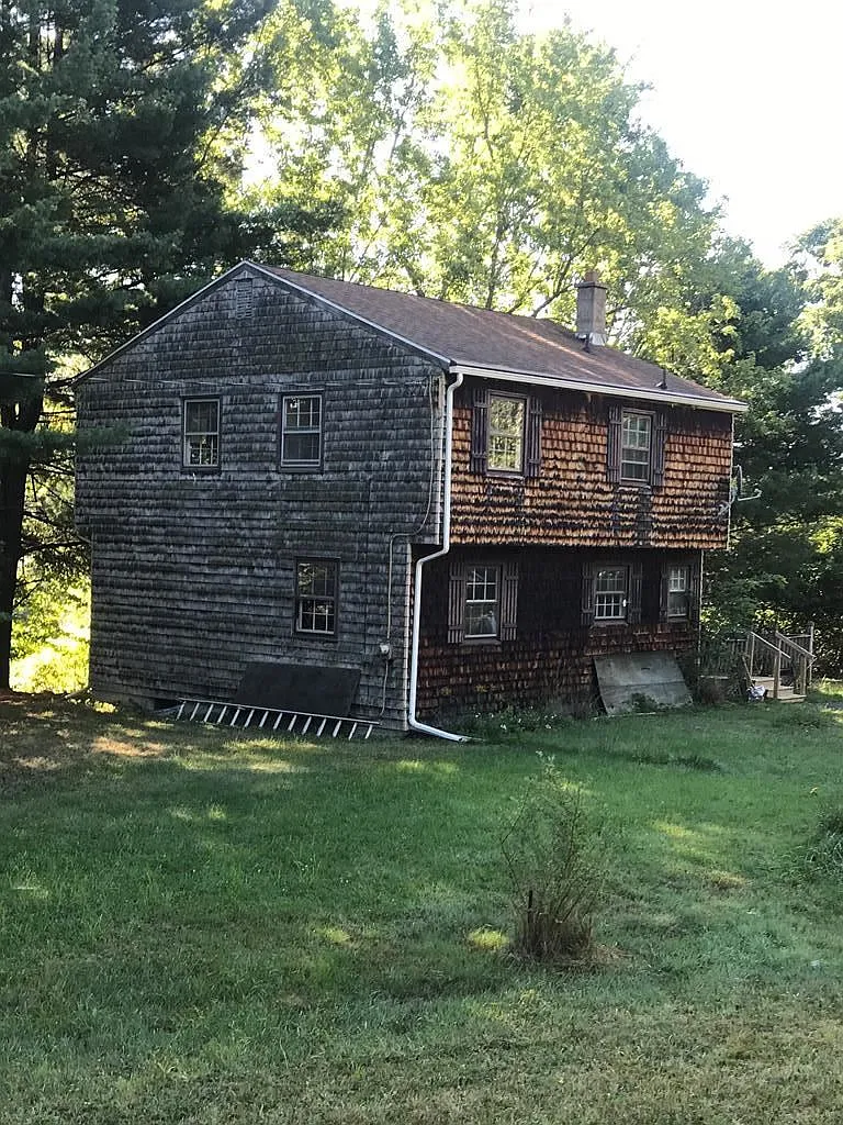 273 Crane Rd photo 1