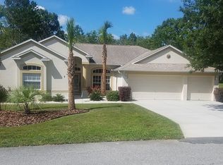 8 Poppy St, Homosassa, FL 34446