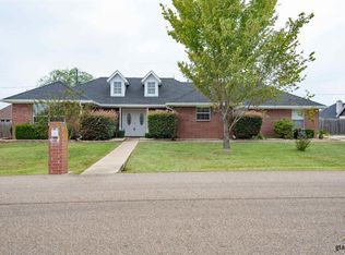 2707 Silver Spring Trl, Mt Pleasant, TX 75455