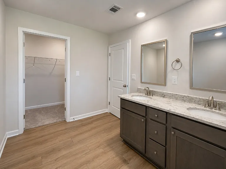 102 Asbury Park Dr — Photo 9