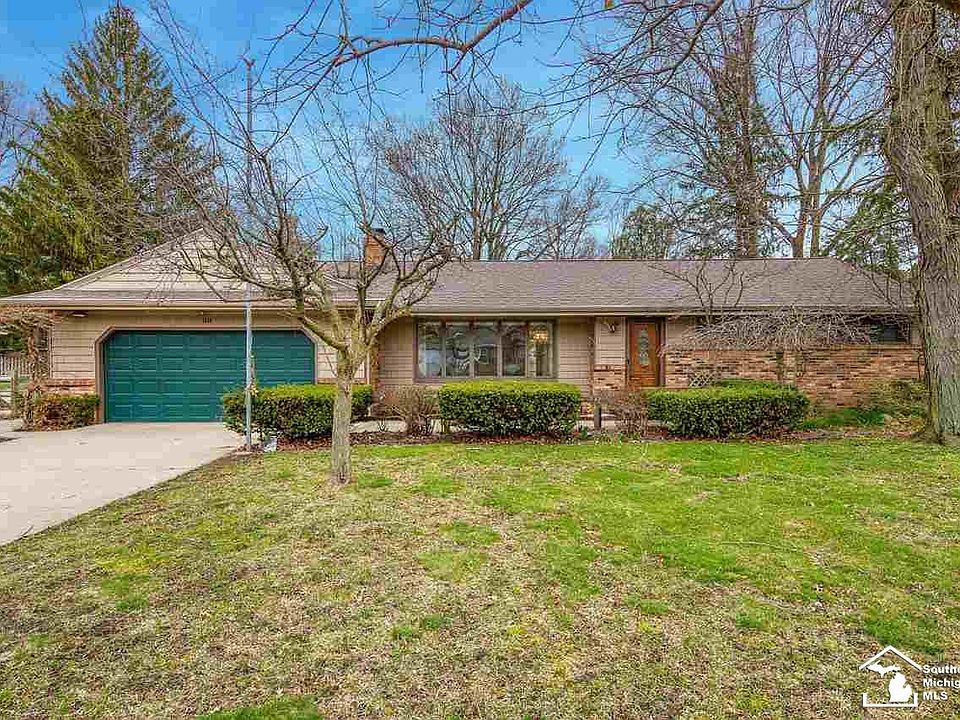 1114 Birchwood Dr, Temperance, MI 48182 Zillow
