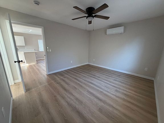 5th image of 3592 Timothy Way