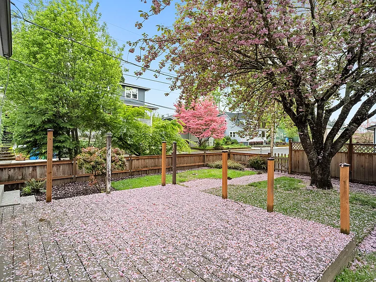 1346 NW Couch St — Photo 40