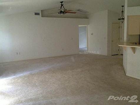 2nd image of 874 Summer Glen Dr