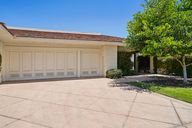 Mayfair Dr-S0108-001.jpg