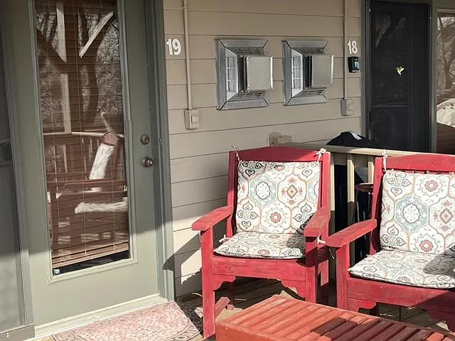 5844 Blowing Rock Blvd #19 — Photo 31